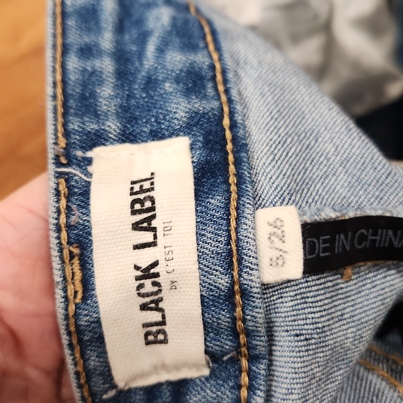 Black‎ label Holy jeans - Picture 3 of 3